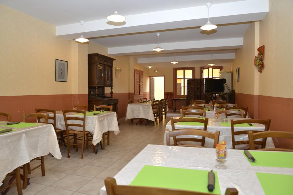 Hotel Des Arceaux Saint-Sever  Exterior photo